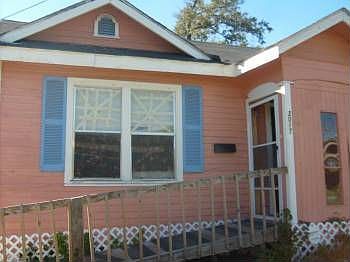 2nd image of 4205 Minnesota Dr