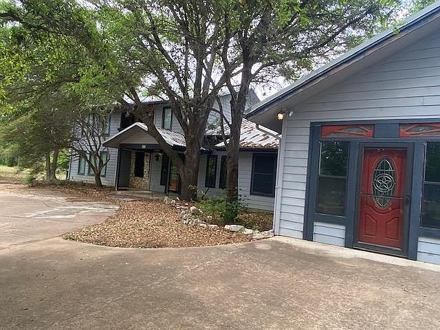 1st image of 522 Circle Dr