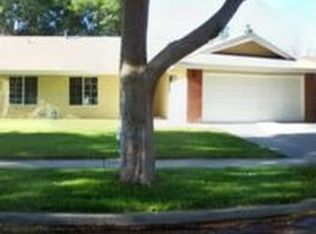 4880 Gardena Dr, Riverside, CA 92504