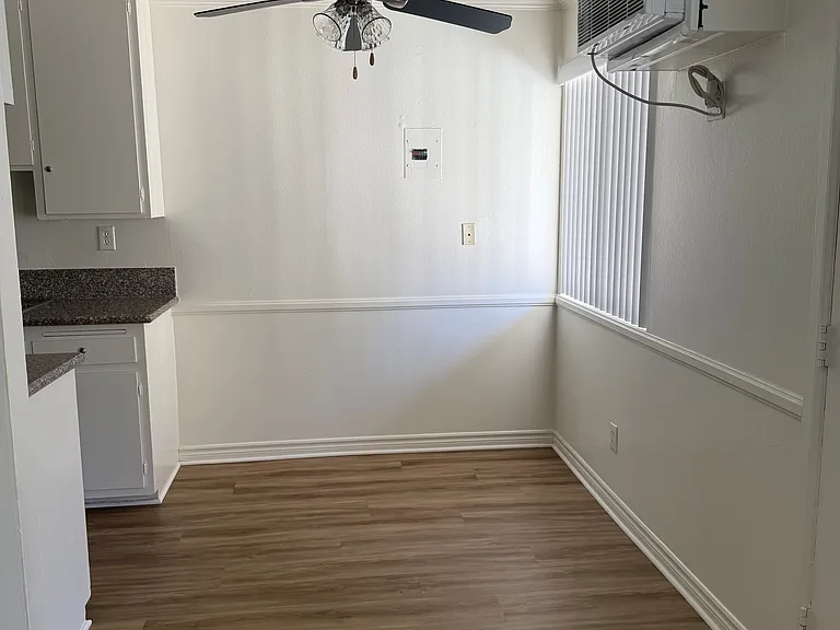 Plantation Apartments — Photo 8