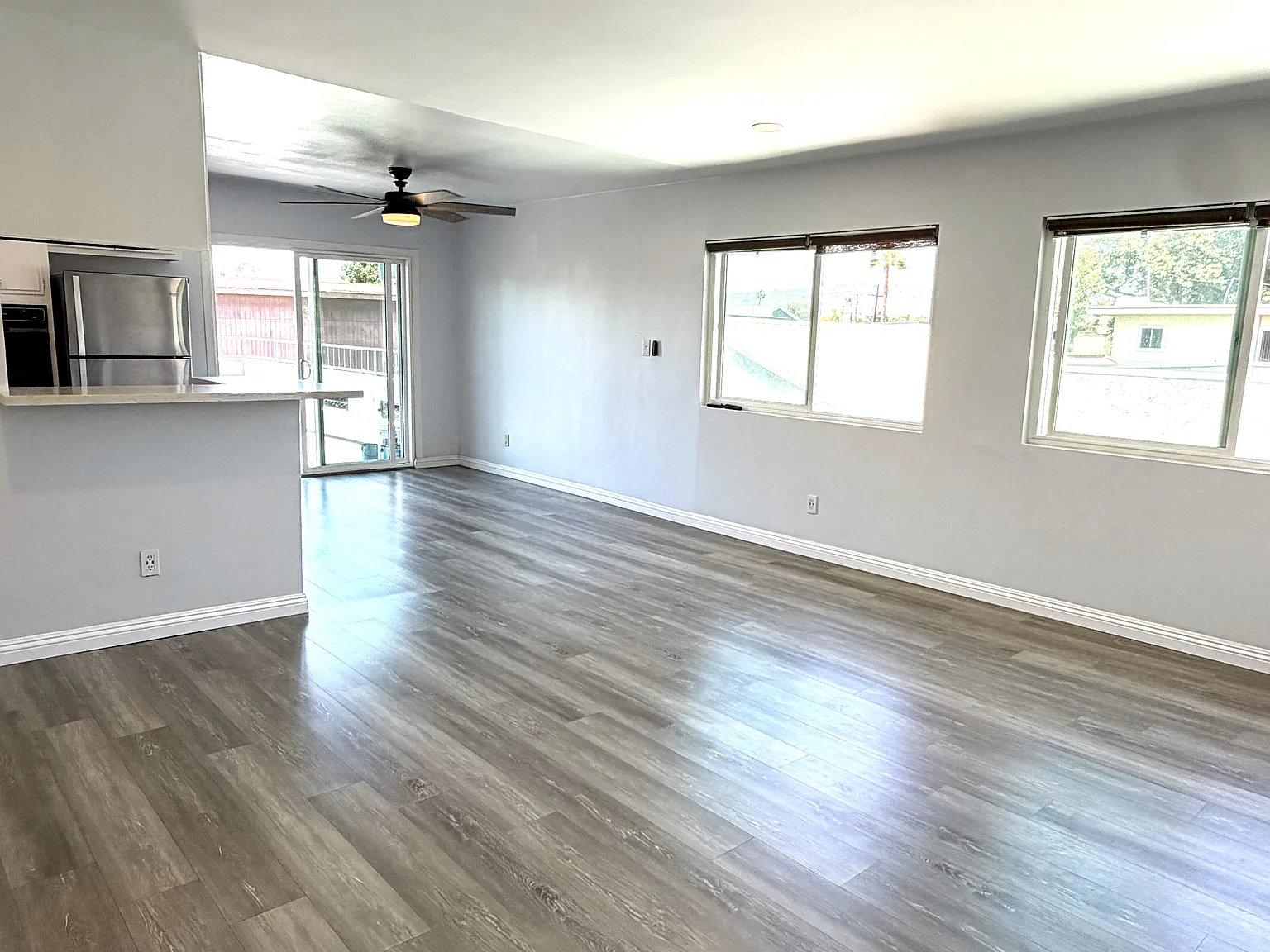 2224 S Spaulding Ave — Photo 2