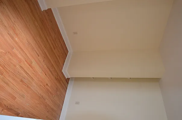 Rented by CITY SKYLINE REALTY INC | media 33