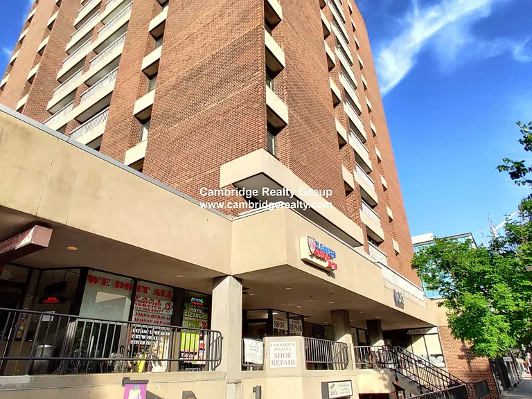 1105 Massachusetts Ave #7F — Photo 15