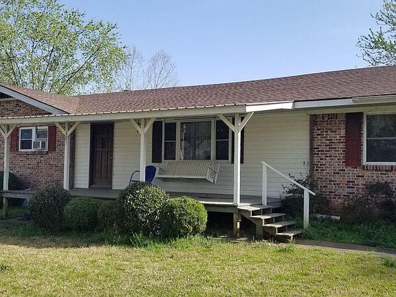 4th image of 601 Elm St
