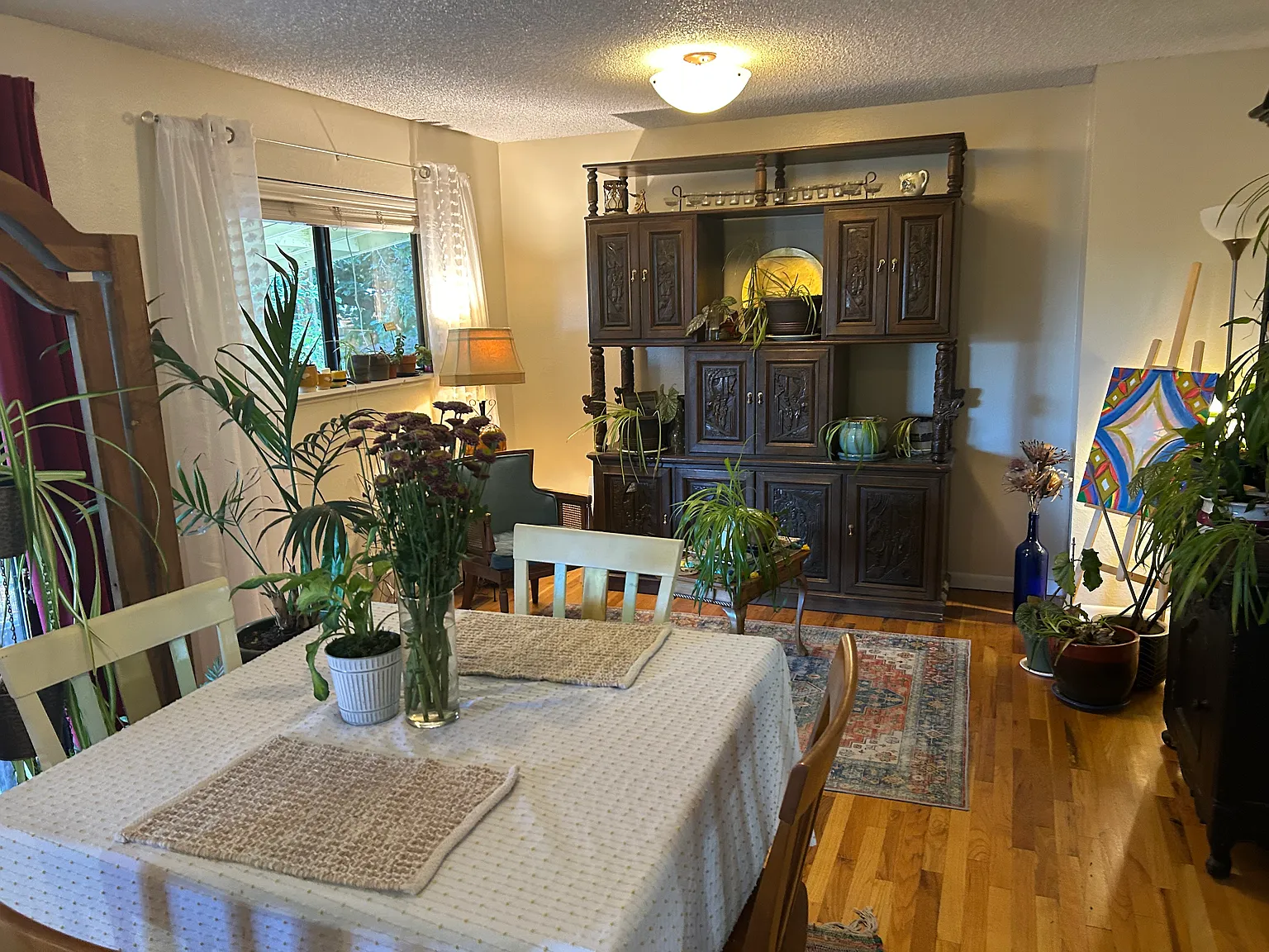 3 bed, 1296 sqft, $2,295 — Photo 2