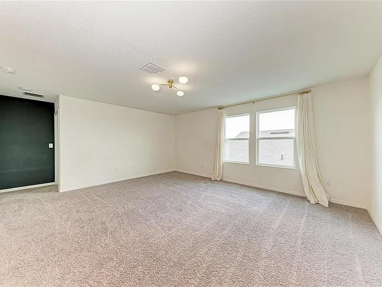 5826 143rd Ct E — Photo 32