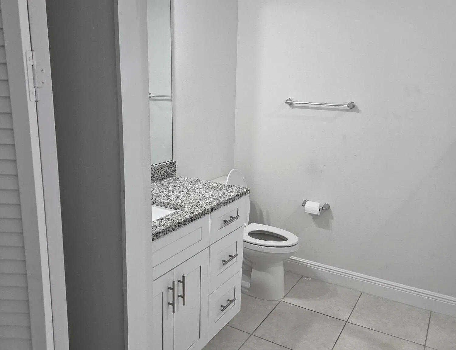 4 bed, 3.0 bath, 2346 sqft, $3,800 — Photo 1