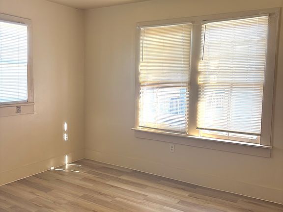 4th image of 419 Park Blvd