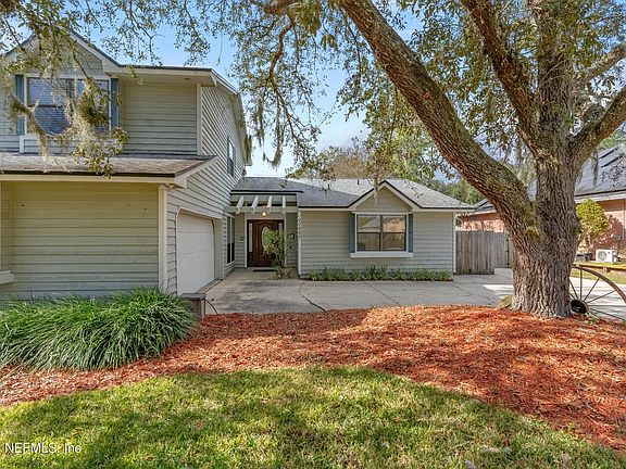 2nd image of 11842 COASTAL Lane W