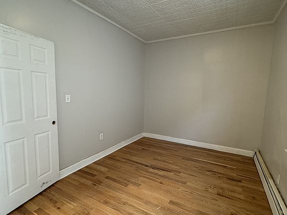 4th image of 164 W Bigelow St Floor 3