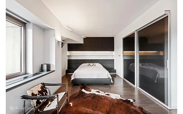 Rented by Douglas Elliman | media 4