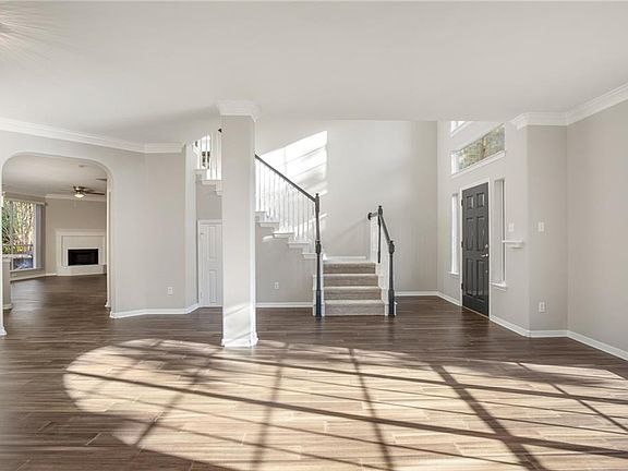 4th image of 5832 Gorham Glen Ln