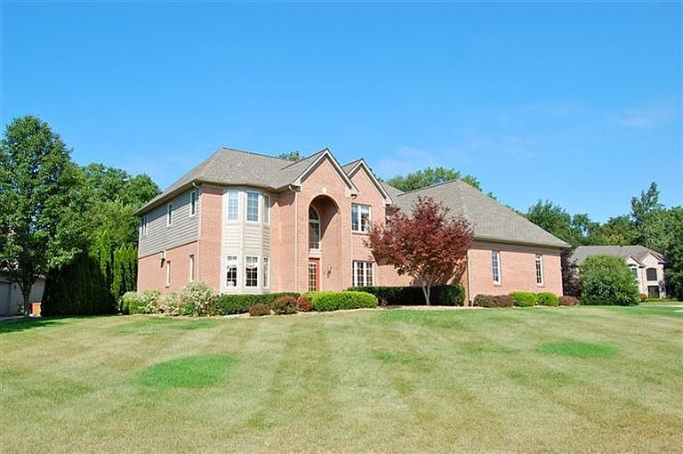 1st image of 1761 Oakmont Ct