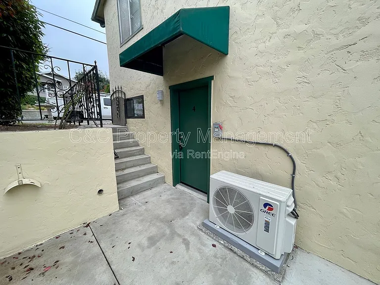 599 Irving Ave #4 — Photo 10