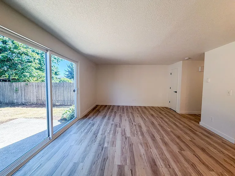 4507-4517 Boulder Dr SE — Photo 10