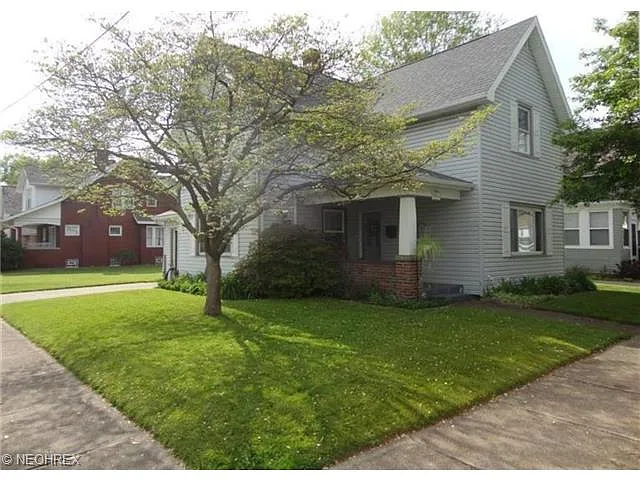 602 Race St photo 1