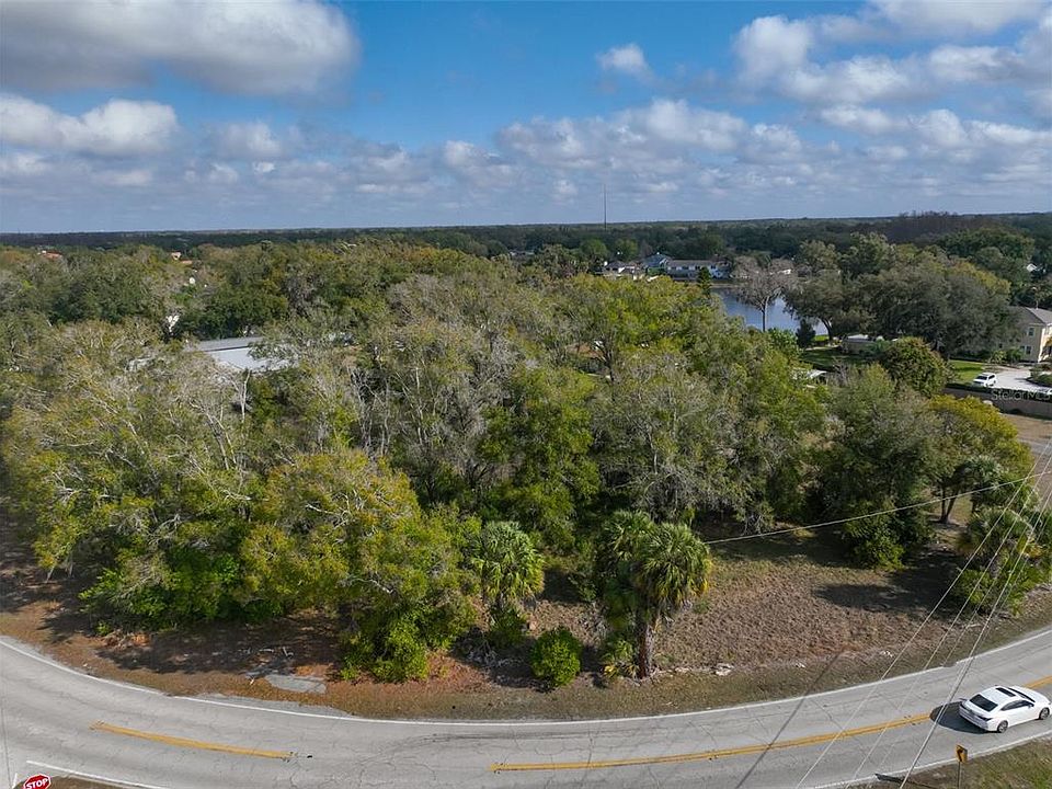 1st image of 16102 LAKE MAGDALENE BOULEVARD