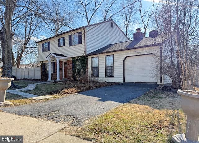 1st image of 4713 Montgomery Pl