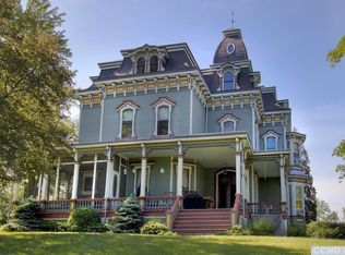 6569 Hill St, Hudson, NY 12534
