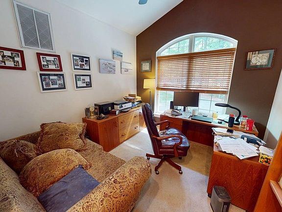 3rd image of 5086 Peaceful Pond Dr