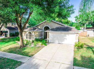 5902 Erhardt Dr, Riverview, FL 33578