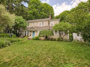 648 Sunset Ln, East Lansing, MI 48823
