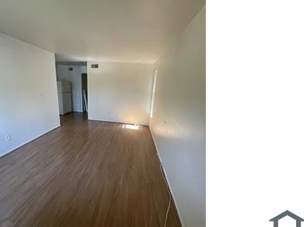 8725 N Mandarine Pl #B