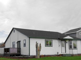 119 W Seattle Ave, Moxee, WA 98936