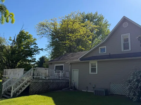 582 E Main St, Marcellus, MI 49067
