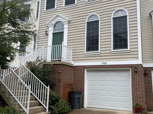 9902 Michael Schar Ct, Vienna, VA 22181
