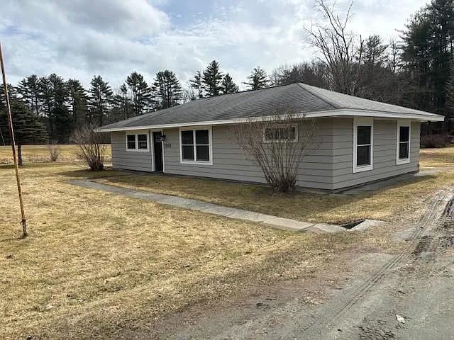 3 bed, 1491 sqft, $3,200 — Photo 1