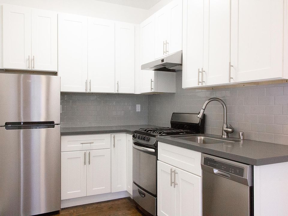 1st image of 942 Hayes St APT 34