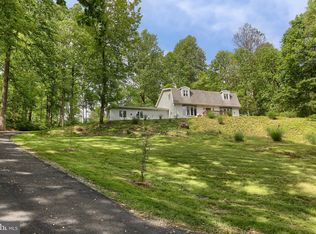 46 Gelsinger Rd, Reading, PA 19608