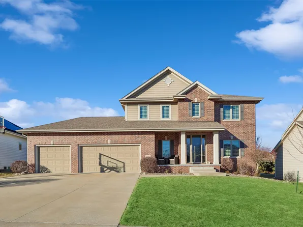 16103 Hickory Ln, Urbandale, IA 50323