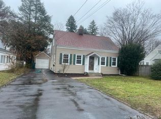 31 Wilmot Rd, Hamden, CT 06514