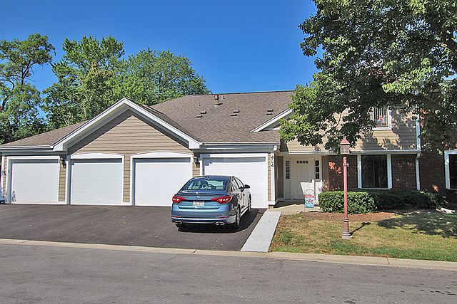 1st image of 404 Sandalwood Ln APT B1