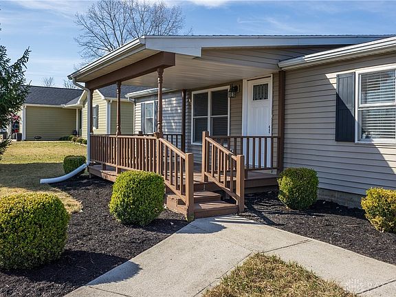 3rd image of 295 Spitler Ave