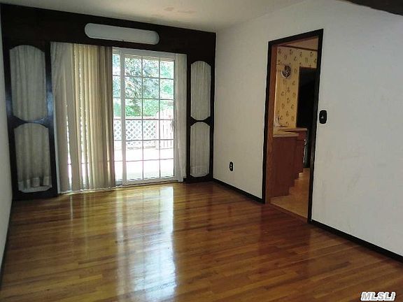 4th image of 33 Fairdale Dr
