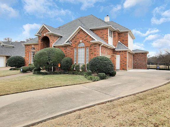 2nd image of 4704 Greenway Ct