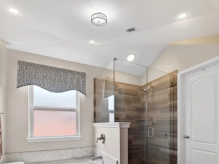 2129 Megan Creek Dr #1 — Photo 15