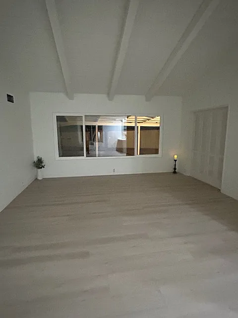 4 bed, 1974 sqft, $5,300 — Photo 3