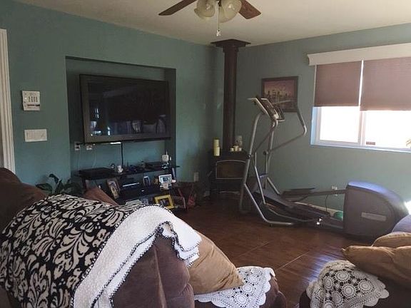 4th image of 10225 Woodpark Dr