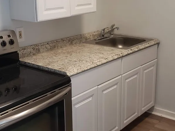 58 Main St, Somers, CT 06071