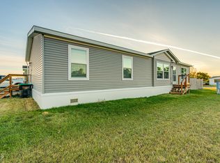 265 Robin St, Bismarck, ND 58504