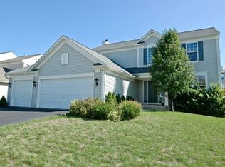 641 Somerset Ave, Dundee, IL 60118