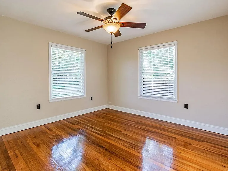 3705 W Barcelona St — Photo 15
