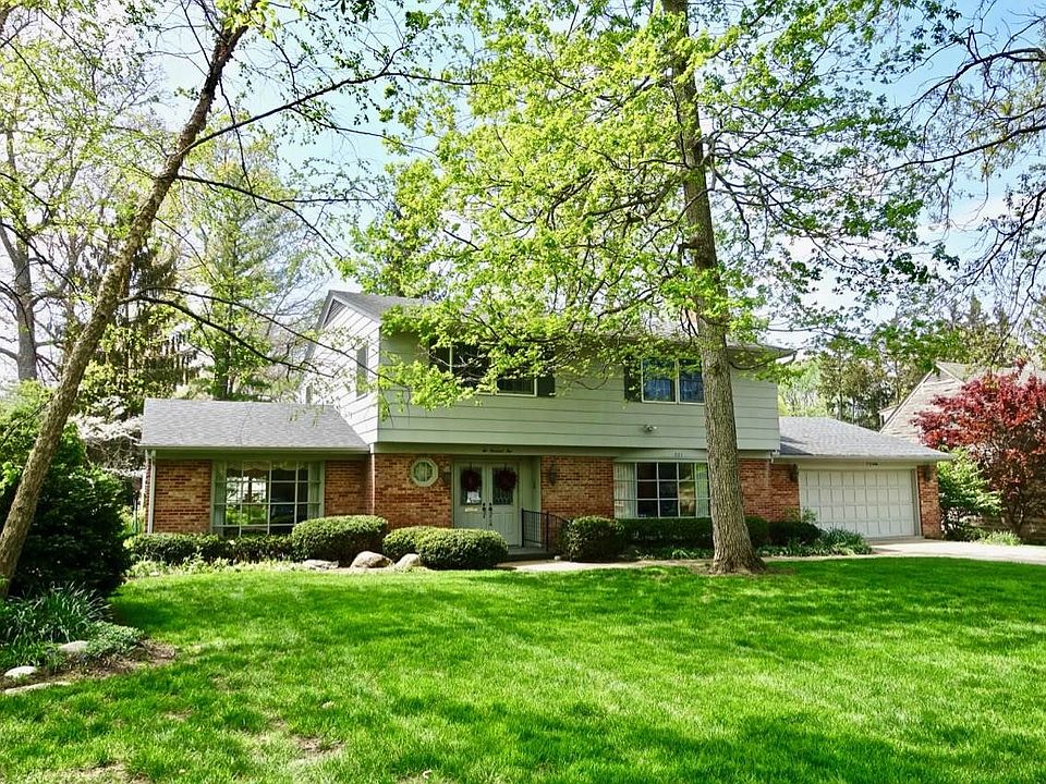 1st image of 601 N Brentwood Ln