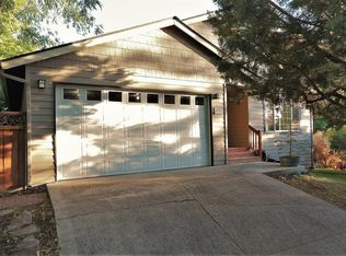 433 NE Alpenview Ln, Bend, OR 97701