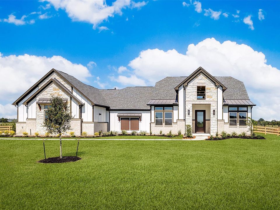 1st image of 325 Rosalind Cir