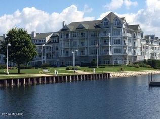 300 S Rath Ave UNIT 11, Ludington, MI 49431